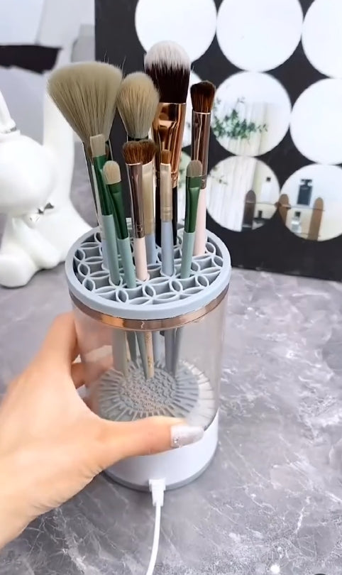 Pajisje Elektrike për Larjen dhe Tharjen e Furçave të Makeup-it